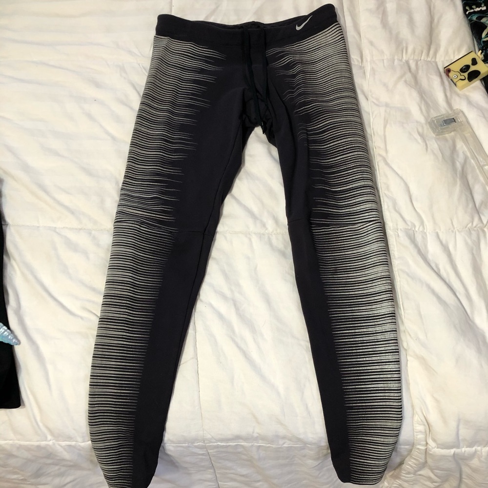 NIKE reflective leggings